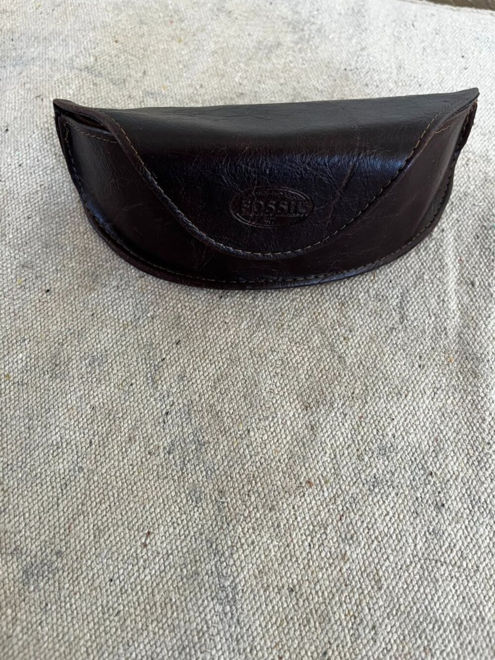 Fossil Unisex Dark Brown Sunglasses Case